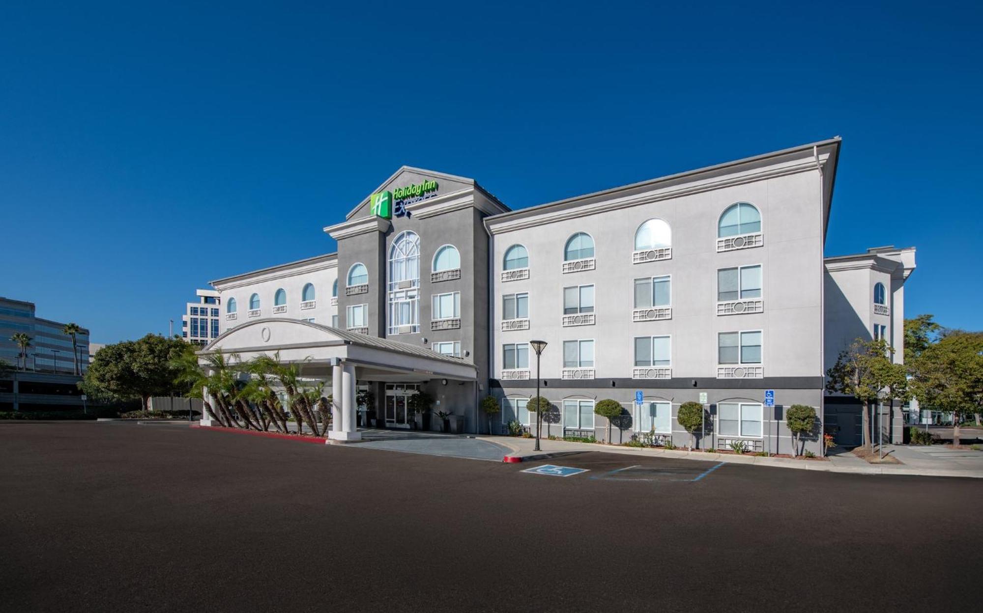Holiday Inn Express San Diego - Sorrento Valley By Ihg Esterno foto