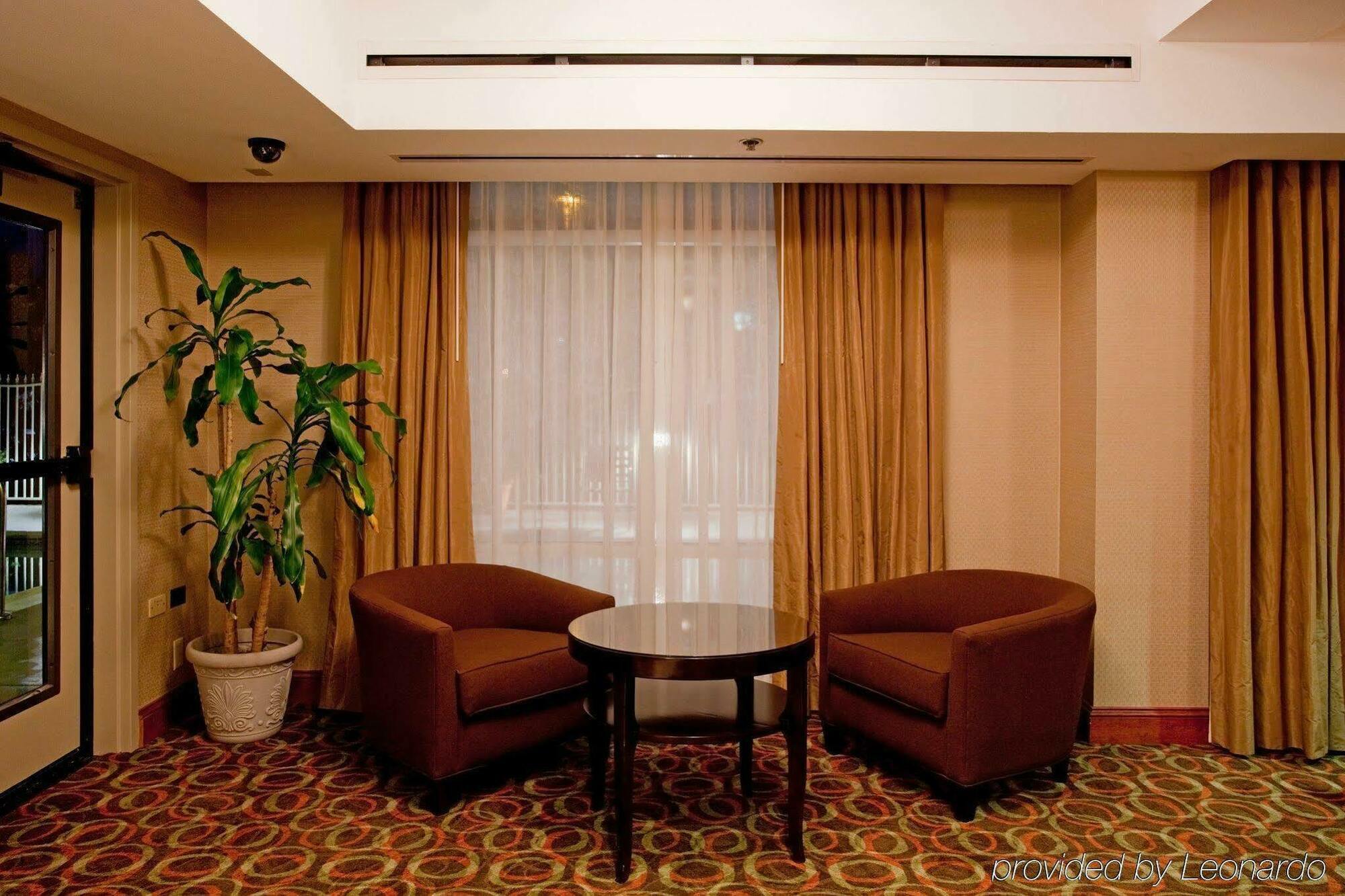 Holiday Inn Express San Diego - Sorrento Valley By Ihg Interno foto